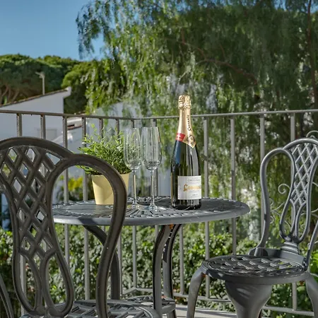 Luxury Marbella Area, Jacuzzi, Near 别墅 *