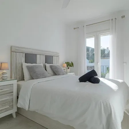 Luxury Marbella Area, Jacuzzi, Near Villa *
