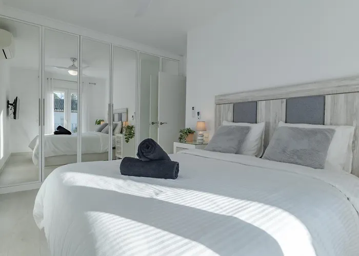 Luxury Marbella Area, Jacuzzi, Near Villa