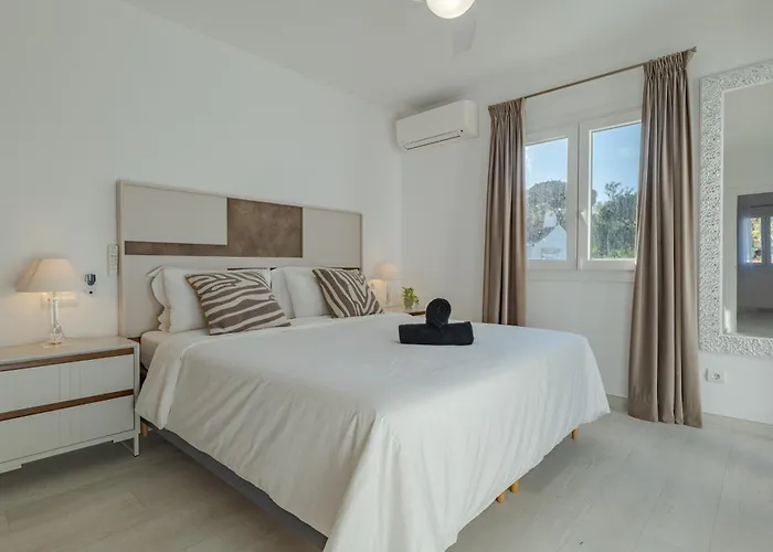 Villa Luxury Marbella Area, Jacuzzi, Near