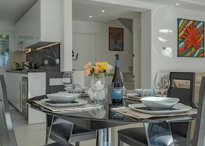 Luxury Marbella Area, Jacuzzi, Near * Estepona