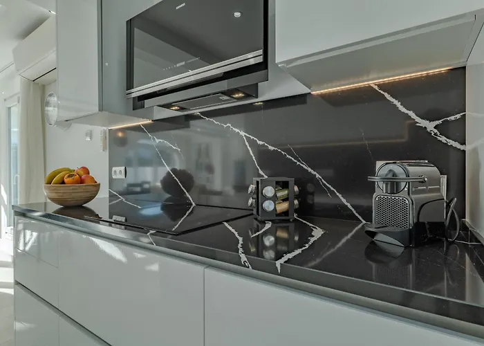 Luxury Marbella Area, Jacuzzi, Near فيلة إِستيبونا