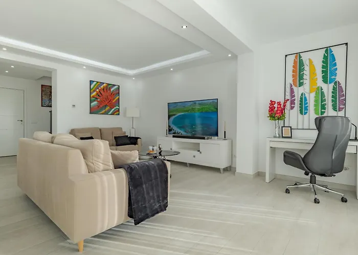 Luxury Marbella Area, Jacuzzi, Near فيلة *